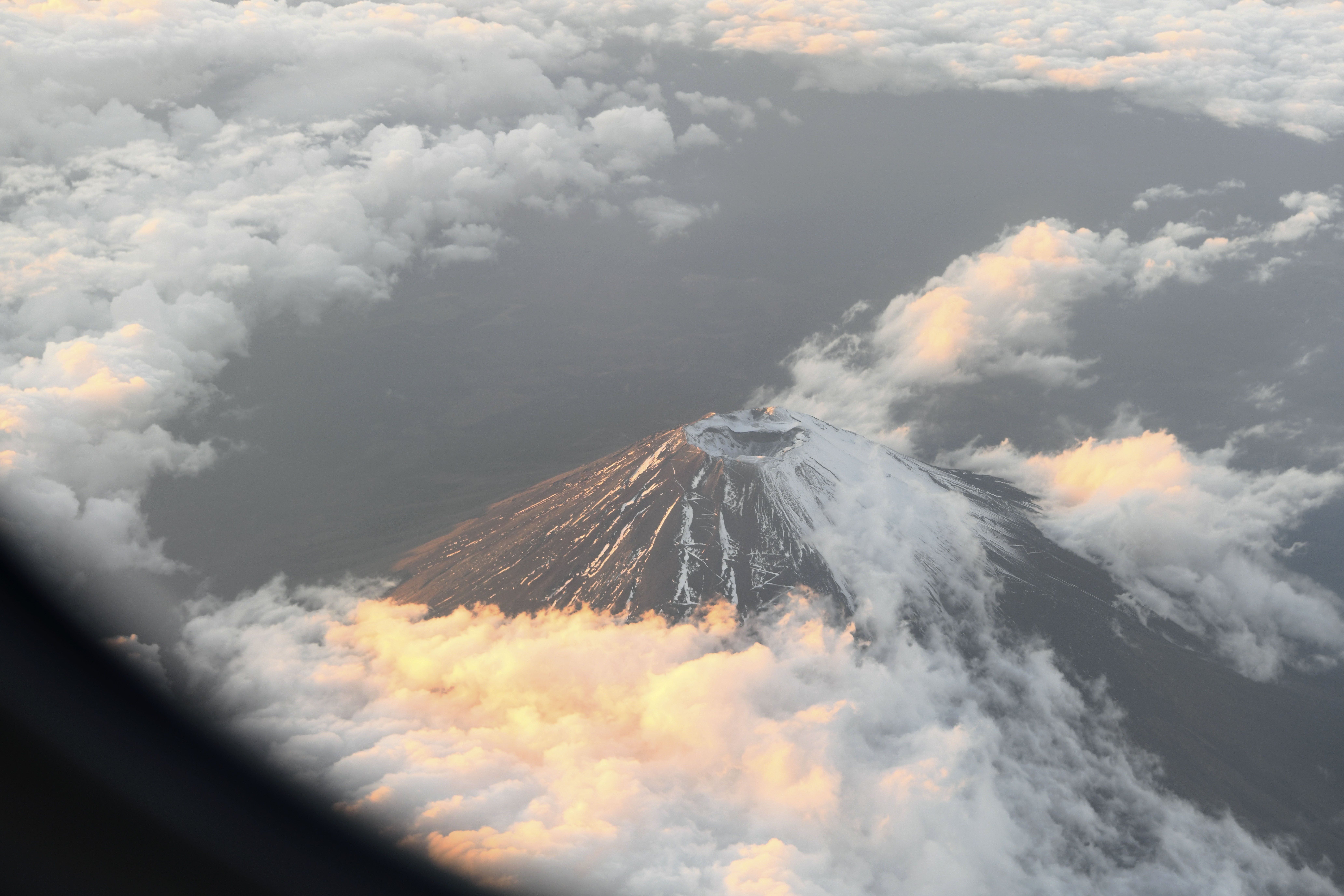 最心滿意足的兩天一夜，我們追著千變萬化的富士山。 @MENS 30S LIFE