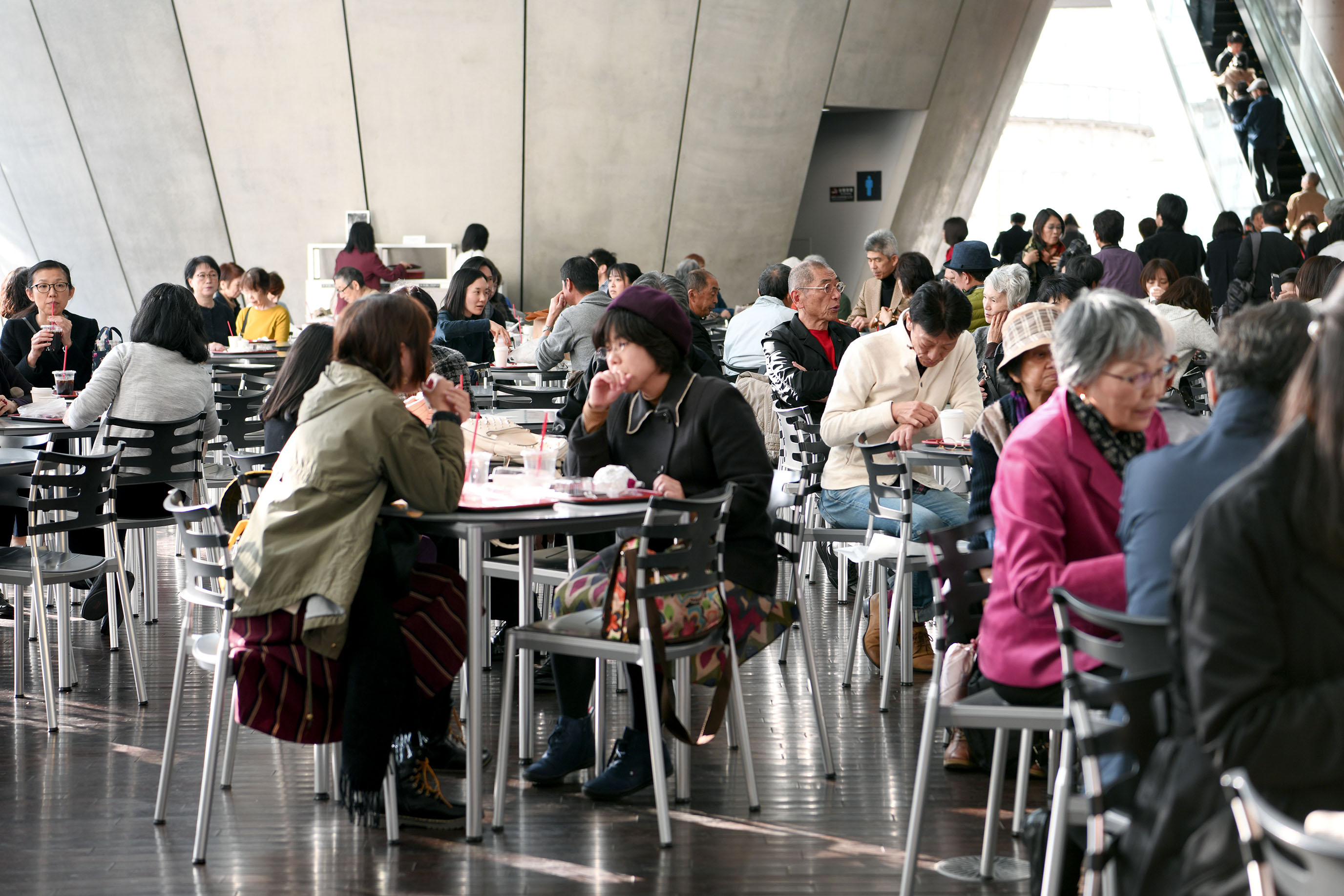 國立新美術館