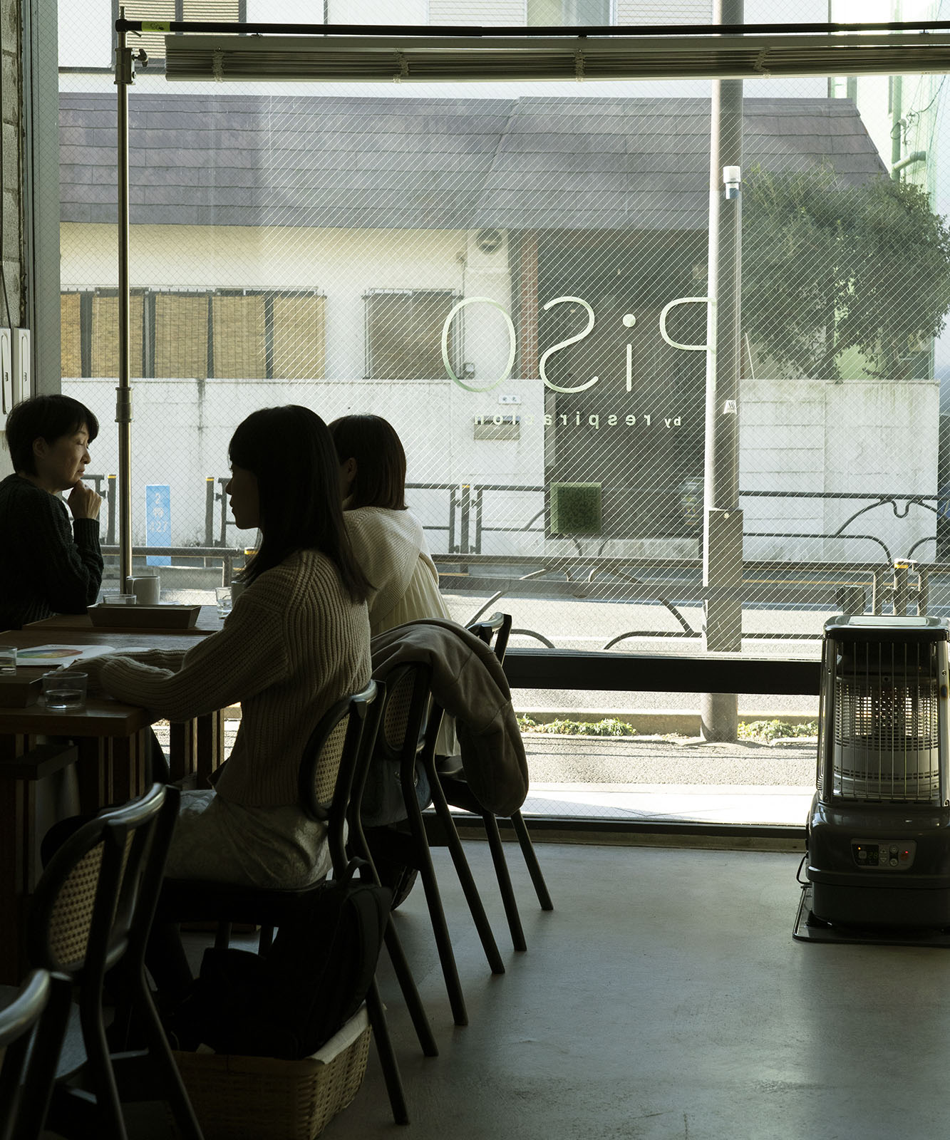 漫步世田谷區，OGAWA COFFEE LABORATORY 桜新町店一份漢堡療癒了心。